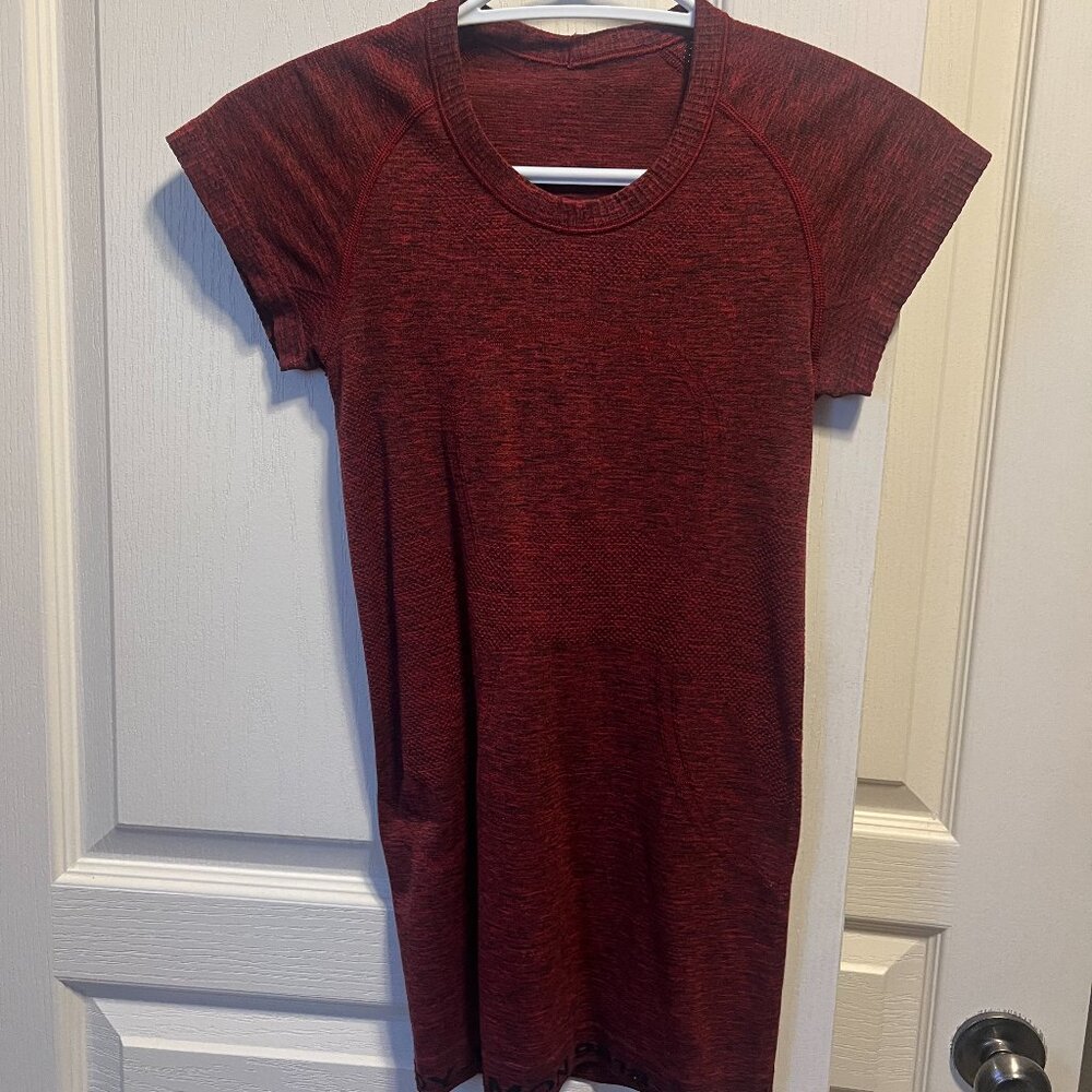 Lululemon Swiftly Tech short sleeve
